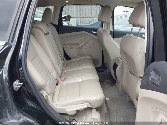 Продаж на аукціоні авто 2016 Ford Escape Titanium, vin: 1FMCU9J91GUB27311, номер лоту: 12573158