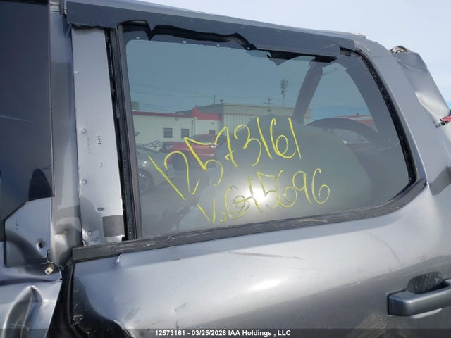 12573161 :رقم المزاد ، 1FT6W3L76RWG15696 vin ، 2024 Ford F-150 Lightning Flash مزاد بيع