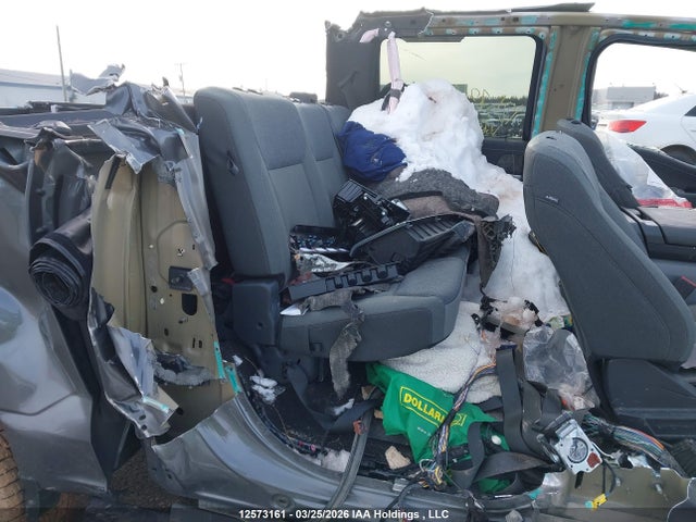12573161 :رقم المزاد ، 1FT6W3L76RWG15696 vin ، 2024 Ford F-150 Lightning Flash مزاد بيع