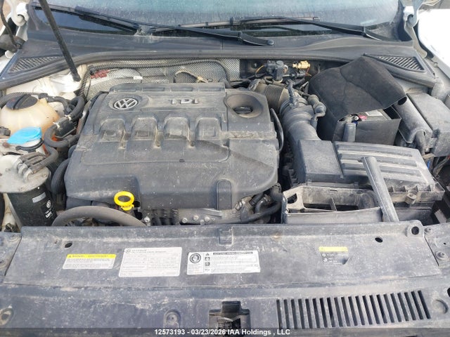 12573193 :رقم المزاد ، 1VWCV7A35FC088449 vin ، 2015 Volkswagen Passat 2.0 Tdi Highline مزاد بيع