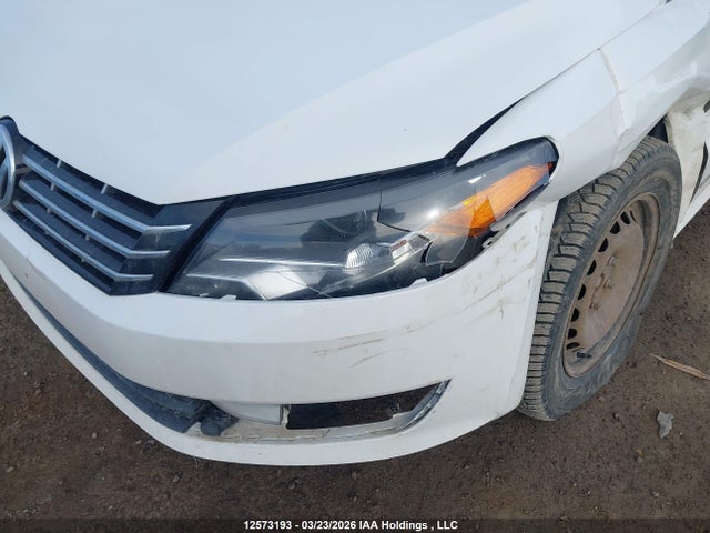 12573193 :رقم المزاد ، 1VWCV7A35FC088449 vin ، 2015 Volkswagen Passat 2.0 Tdi Highline مزاد بيع