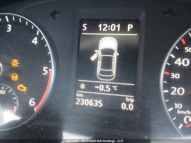 12573193 :رقم المزاد ، 1VWCV7A35FC088449 vin ، 2015 Volkswagen Passat 2.0 Tdi Highline مزاد بيع