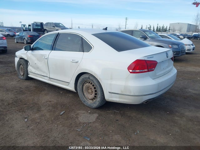 12573193 :رقم المزاد ، 1VWCV7A35FC088449 vin ، 2015 Volkswagen Passat 2.0 Tdi Highline مزاد بيع