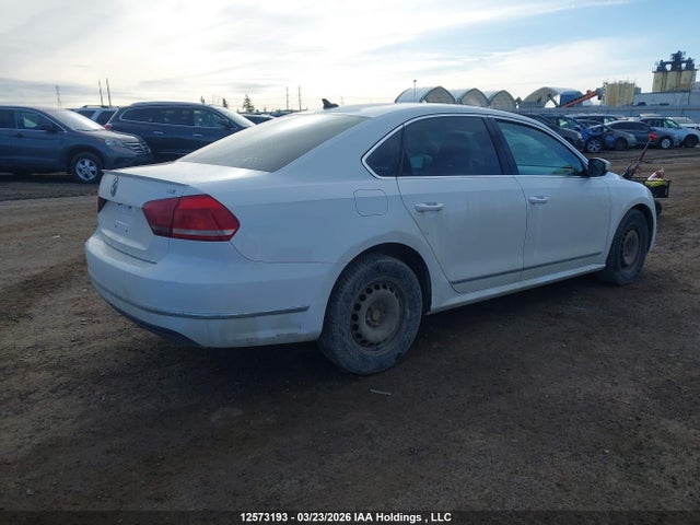 12573193 :رقم المزاد ، 1VWCV7A35FC088449 vin ، 2015 Volkswagen Passat 2.0 Tdi Highline مزاد بيع