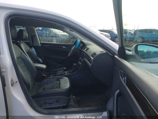 12573193 :رقم المزاد ، 1VWCV7A35FC088449 vin ، 2015 Volkswagen Passat 2.0 Tdi Highline مزاد بيع