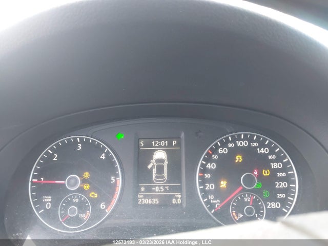 12573193 :رقم المزاد ، 1VWCV7A35FC088449 vin ، 2015 Volkswagen Passat 2.0 Tdi Highline مزاد بيع