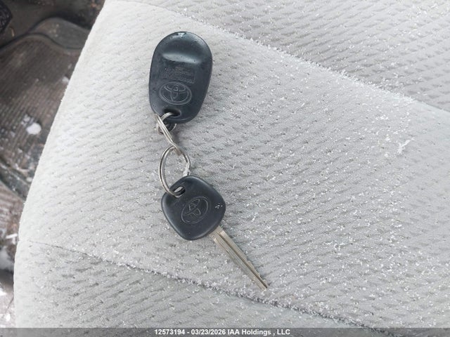 5TDKK3DC2ES420291 Toyota Sienna Le V6