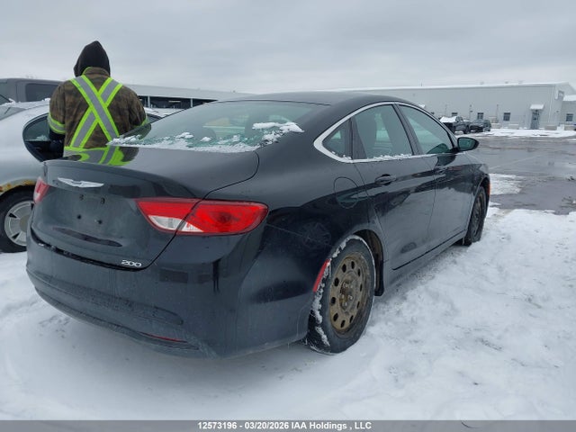 2015 Chrysler 200 Lx მანქანა იყიდება აუქციონზე, vin: 1C3CCCFBXFN749242, აუქციონის ნომერი: 12573196