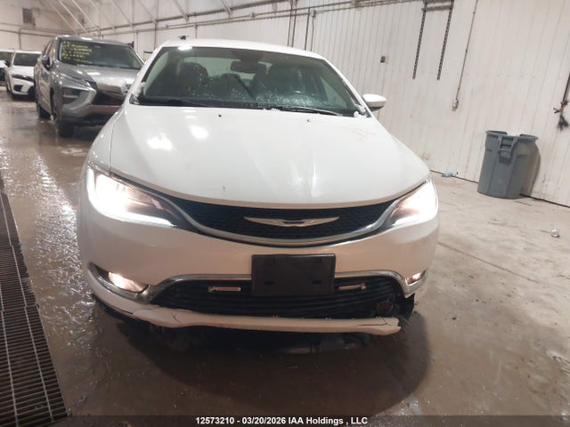 Продажа на аукционе авто 2015 Chrysler 200 Limited, vin: 1C3CCCAG5FN511348, номер лота: 12573210