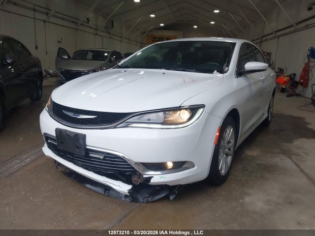 Продажа на аукционе авто 2015 Chrysler 200 Limited, vin: 1C3CCCAG5FN511348, номер лота: 12573210