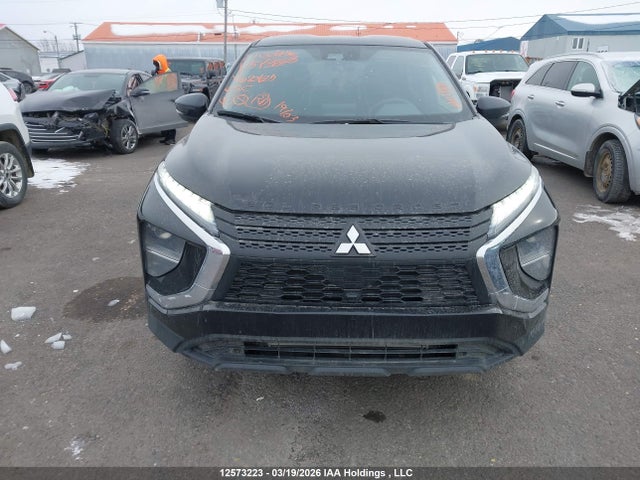 JA4ATUAAXRZ620125 Mitsubishi Eclipse Cross Es