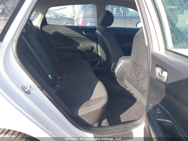 5XXGT4L30KG355383 KIA Optima Lx/lx+