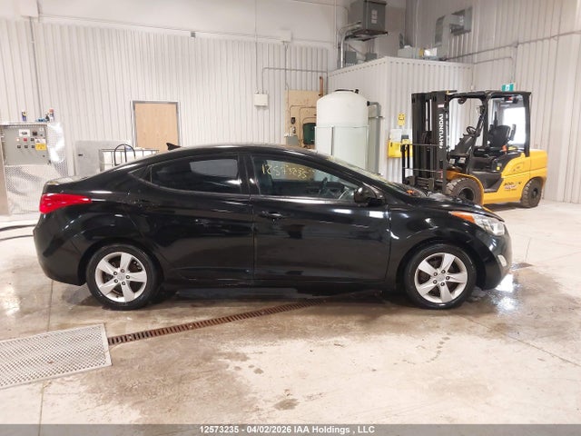 2012 Hyundai Elantra Gls მანქანა იყიდება აუქციონზე, vin: 5NPDH4AE6CH093044, აუქციონის ნომერი: 12573235