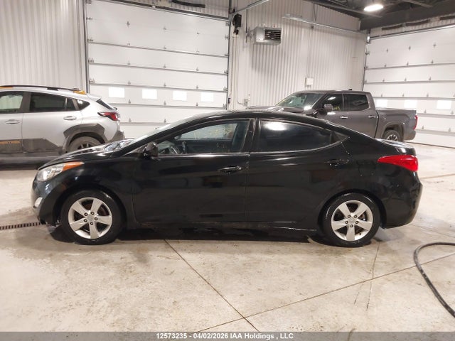 2012 Hyundai Elantra Gls მანქანა იყიდება აუქციონზე, vin: 5NPDH4AE6CH093044, აუქციონის ნომერი: 12573235