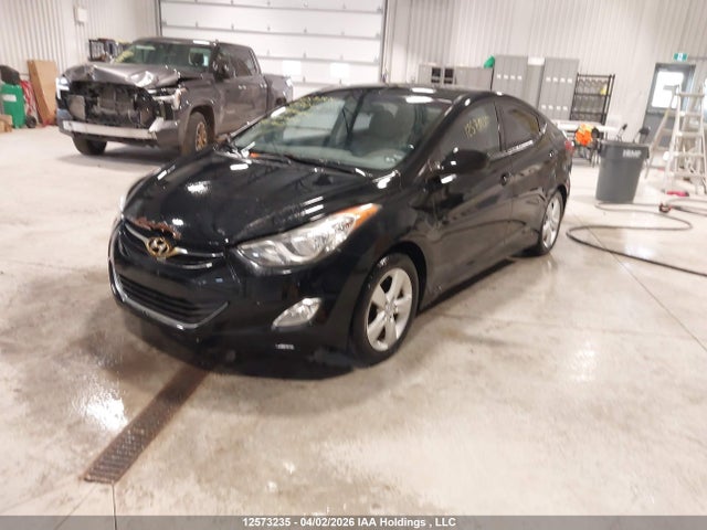 2012 Hyundai Elantra Gls მანქანა იყიდება აუქციონზე, vin: 5NPDH4AE6CH093044, აუქციონის ნომერი: 12573235