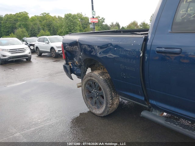 12573240 :رقم المزاد ، 3C6UR5DL5MG557309 vin ، 2021 Ram 2500 Big Horn مزاد بيع