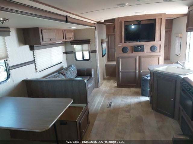 12573243 :رقم المزاد ، 4X4TPAG2XFN019828 vin ، 2015 Palomino  مزاد بيع