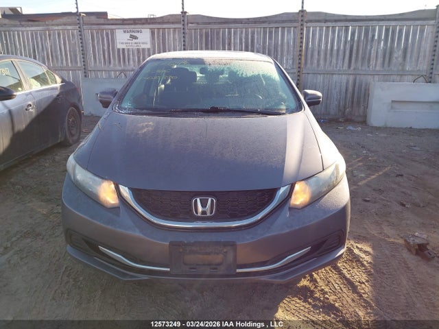 2014 Honda Civic Lx მანქანა იყიდება აუქციონზე, vin: 2HGFB2F52EH025330, აუქციონის ნომერი: 12573249