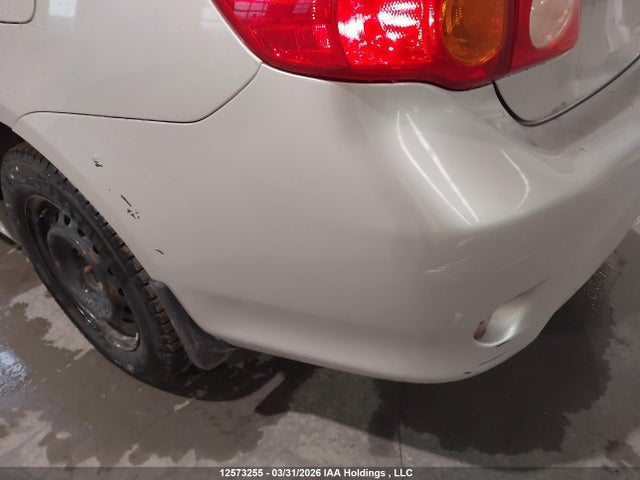 12573255 :رقم المزاد ، 2T1BU4EE7AC411797 vin ، 2010 Toyota Corolla مزاد بيع
