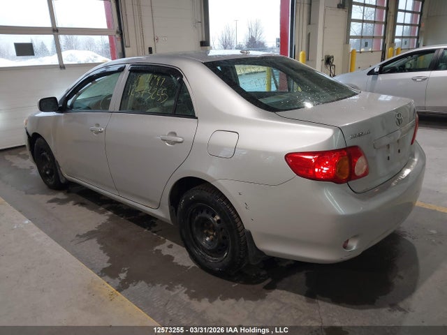 12573255 :رقم المزاد ، 2T1BU4EE7AC411797 vin ، 2010 Toyota Corolla مزاد بيع
