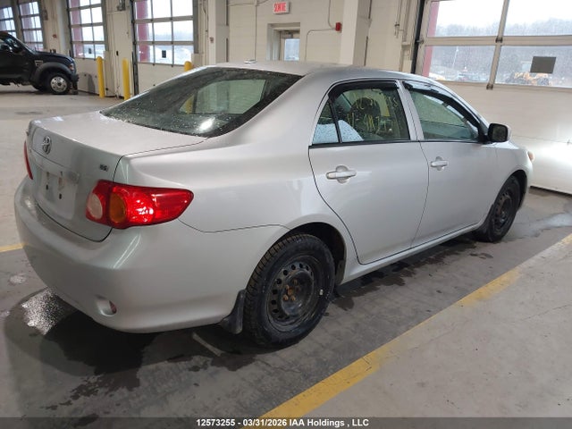 12573255 :رقم المزاد ، 2T1BU4EE7AC411797 vin ، 2010 Toyota Corolla مزاد بيع