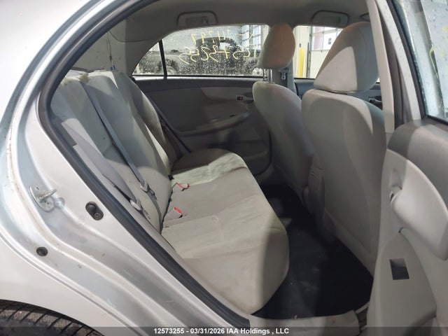 12573255 :رقم المزاد ، 2T1BU4EE7AC411797 vin ، 2010 Toyota Corolla مزاد بيع