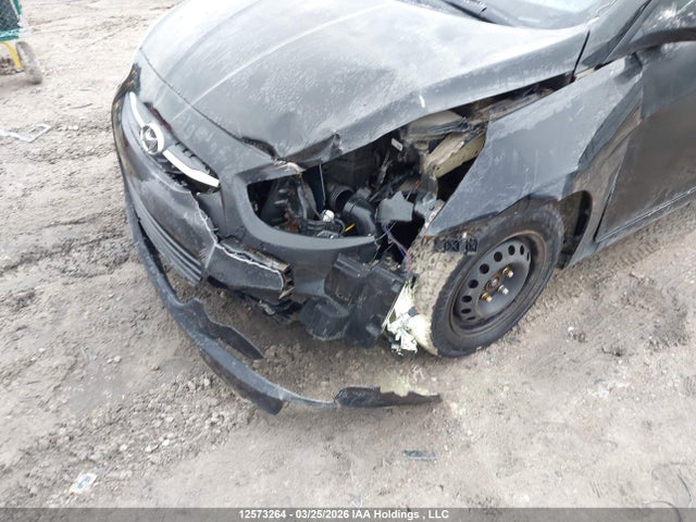 Продажа на аукционе авто 2016 Hyundai Accent Gl, vin: KMHCT5AE7GU275584, номер лота: 12573264