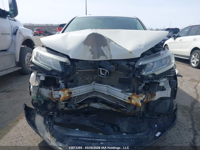 2HKRM4H46FH108399 Honda CR-V