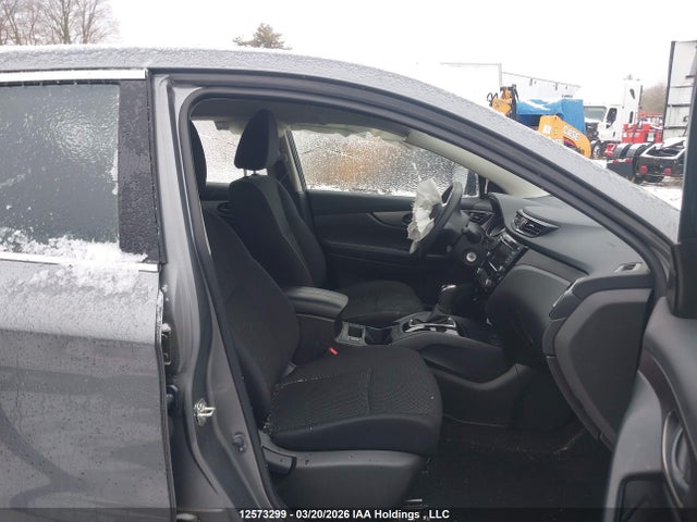 JN1BJ1AW3MW452318 Nissan QASHQAI