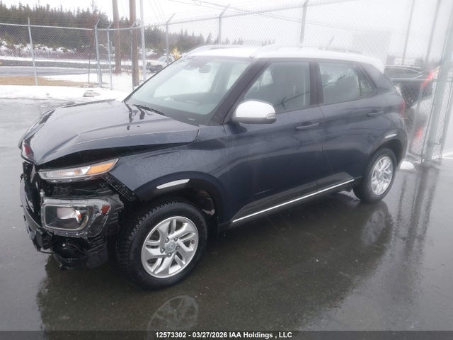 12573302 :رقم المزاد ، KMHRC8A30RU334195 vin ، 2024 Hyundai Venue Preferred With Two-tone مزاد بيع
