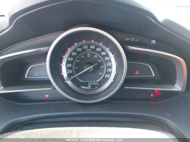 JM1BM1U79G1331822 Mazda MAZDA3