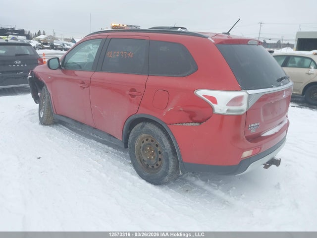 JA4JZ3AX3FZ601067 Mitsubishi Outlander Se