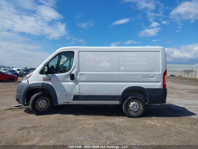 3C6TRVNG4JE115173 RAM Promaster 1500 Low Roof