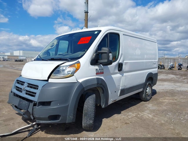 3C6TRVNG4JE115173 RAM Promaster 1500 Low Roof