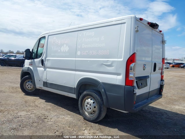 3C6TRVNG4JE115173 RAM Promaster 1500 Low Roof