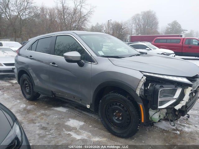 JA4ATUAA0PZ608708 Mitsubishi Eclipse Cross Es
