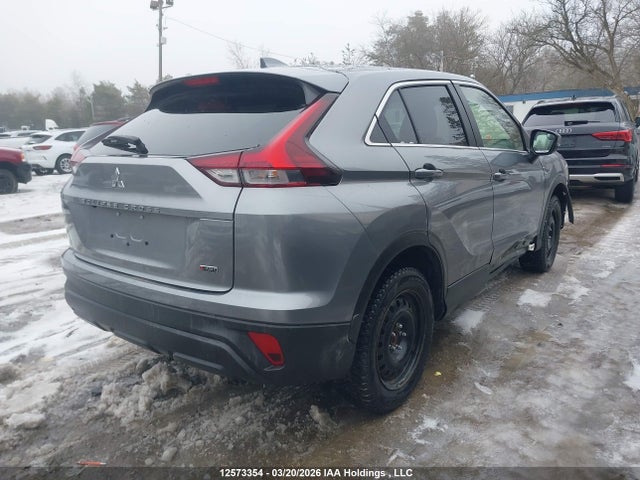 JA4ATUAA0PZ608708 Mitsubishi Eclipse Cross Es