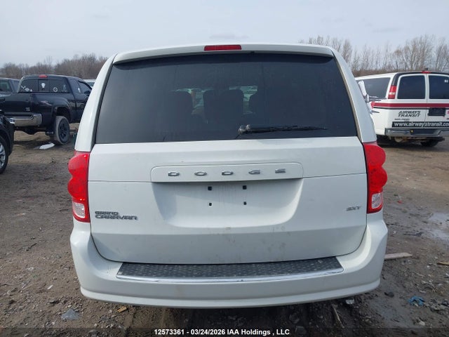 12573361 :رقم المزاد ، 2C4RDGBG3GR325398 vin ، 2016 Dodge Grand Caravan Se مزاد بيع