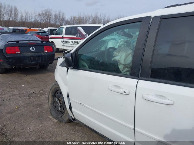 12573361 :رقم المزاد ، 2C4RDGBG3GR325398 vin ، 2016 Dodge Grand Caravan Se مزاد بيع