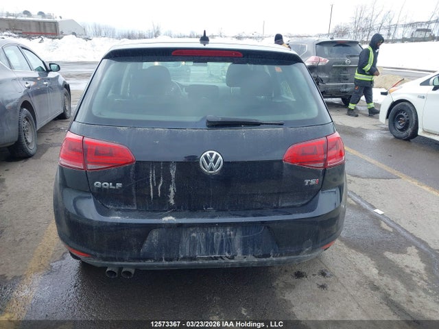 12573367 :رقم المزاد ، 3VW217AU2FM038543 vin ، 2015 Volkswagen Golf مزاد بيع