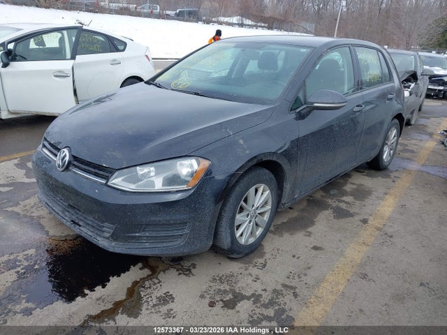 12573367 :رقم المزاد ، 3VW217AU2FM038543 vin ، 2015 Volkswagen Golf مزاد بيع