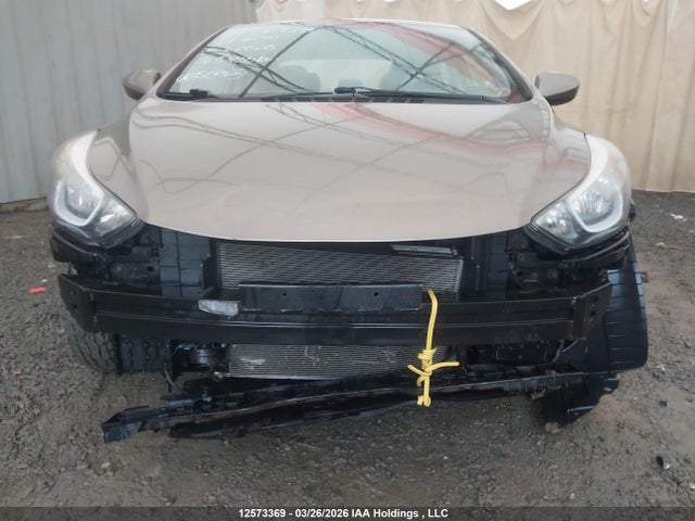 12573369 :رقم المزاد ، 5NPDH4AE8GH670565 vin ، 2016 Hyundai Elantra L+ مزاد بيع