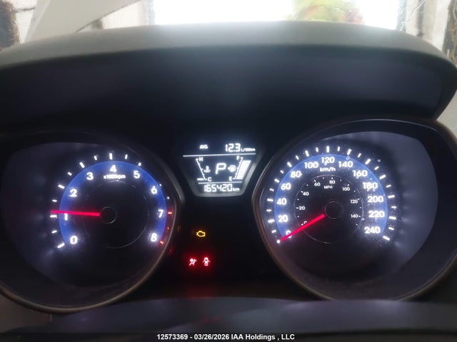 12573369 :رقم المزاد ، 5NPDH4AE8GH670565 vin ، 2016 Hyundai Elantra L+ مزاد بيع
