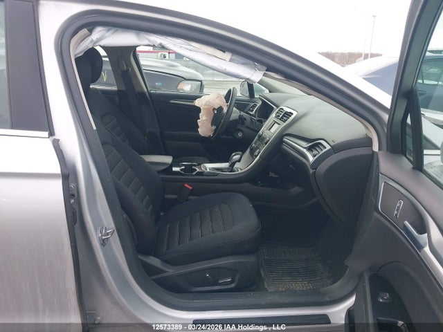 12573389 :رقم المزاد ، 3FA6P0H7XFR308301 vin ، 2015 Ford Fusion مزاد بيع