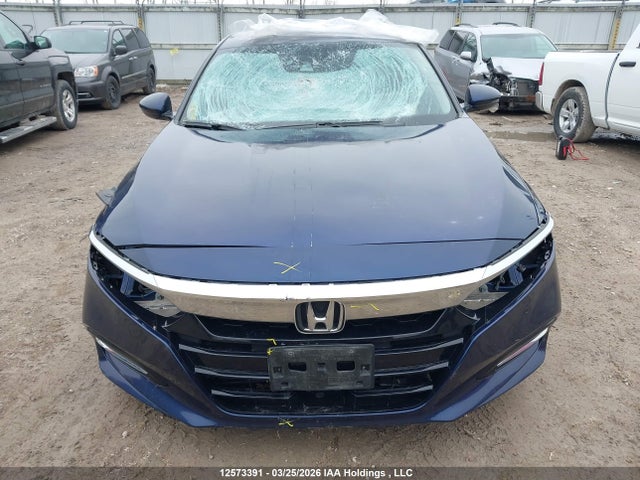 1HGCV3F96LA800551 Honda Accord Hybrid Touring
