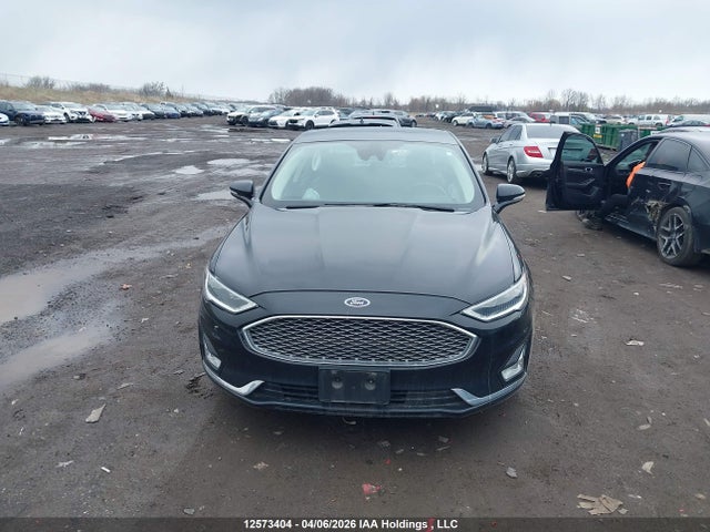 3FA6P0RU5LR157027 Ford Fusion Hybrid Titanium