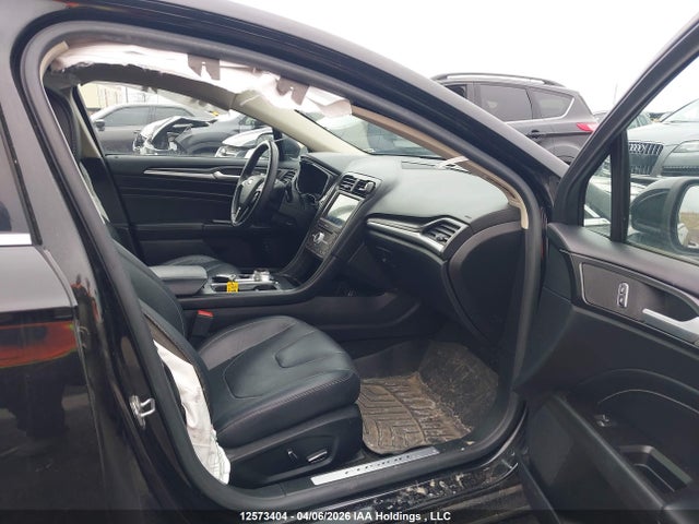 3FA6P0RU5LR157027 Ford Fusion Hybrid Titanium