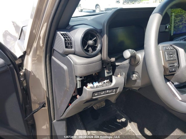 2024 Toyota Land Cruiser მანქანა იყიდება აუქციონზე, vin: JTEABFAJ5R5008101, აუქციონის ნომერი: 12573410