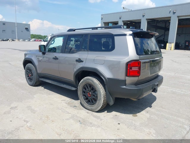 2024 Toyota Land Cruiser მანქანა იყიდება აუქციონზე, vin: JTEABFAJ5R5008101, აუქციონის ნომერი: 12573410
