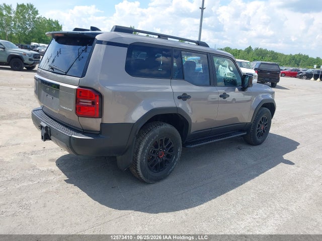 2024 Toyota Land Cruiser მანქანა იყიდება აუქციონზე, vin: JTEABFAJ5R5008101, აუქციონის ნომერი: 12573410